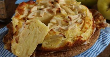 Gâteau invisible aux pommes de Cyril Lignac