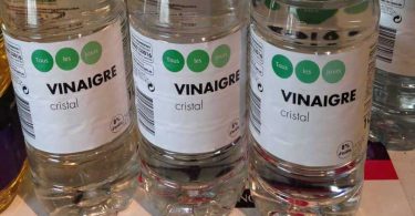 30 Utilisations Magiques du Vinaigre Blanc Que Tout le Monde Doit Connaître
