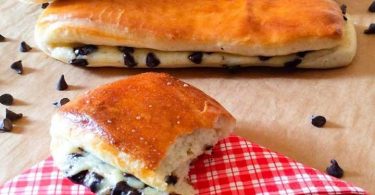 Brioche suisse aux pépites de chocolat