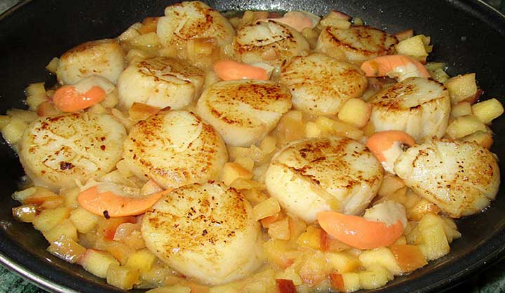 Coquille saint jacques aux poêlées pommes