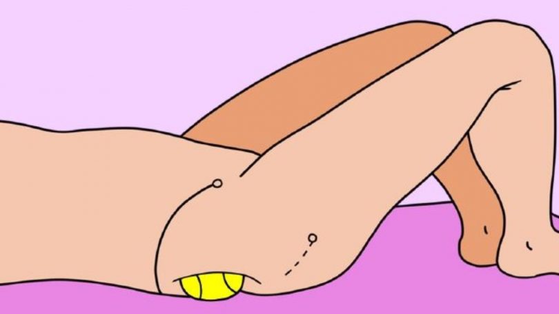 Voici comment soulager la douleur du nerf sciatique avec une balle de tennis en quelques minutes